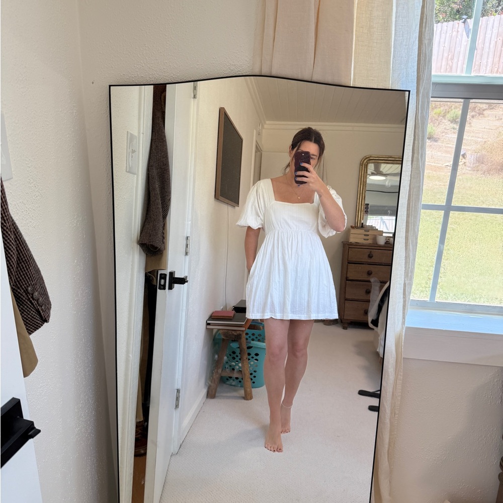 100% Cotton White Puff Sleeve Mini Dress